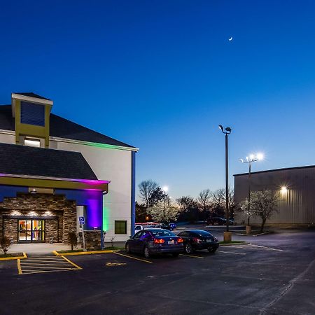 Surestay Plus Hotel By Best Western Blue Springs Buitenkant foto
