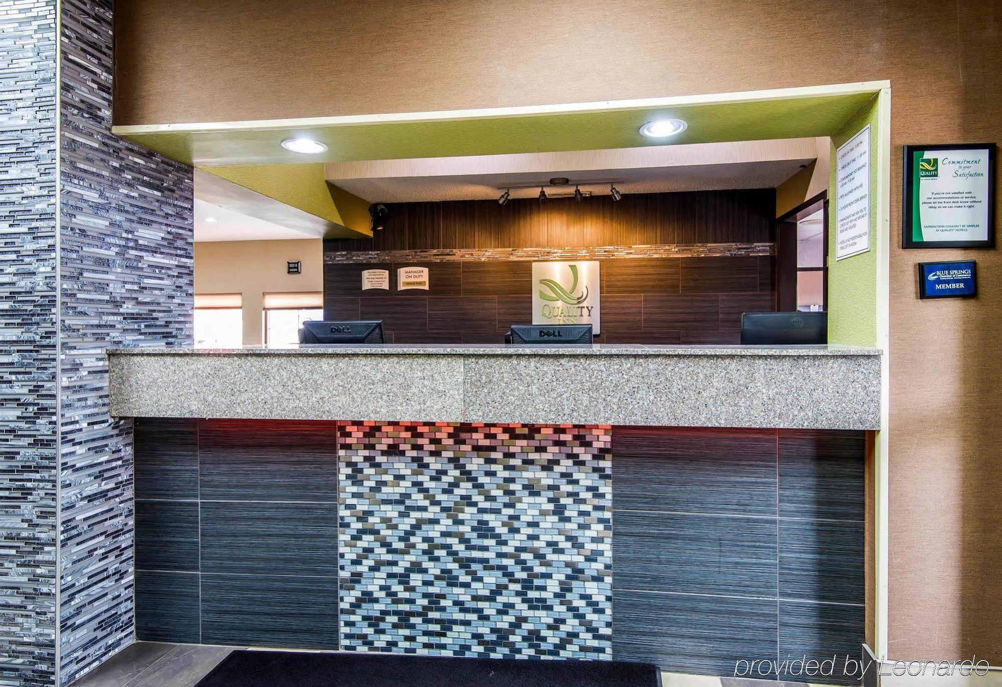 Surestay Plus Hotel By Best Western Blue Springs Buitenkant foto