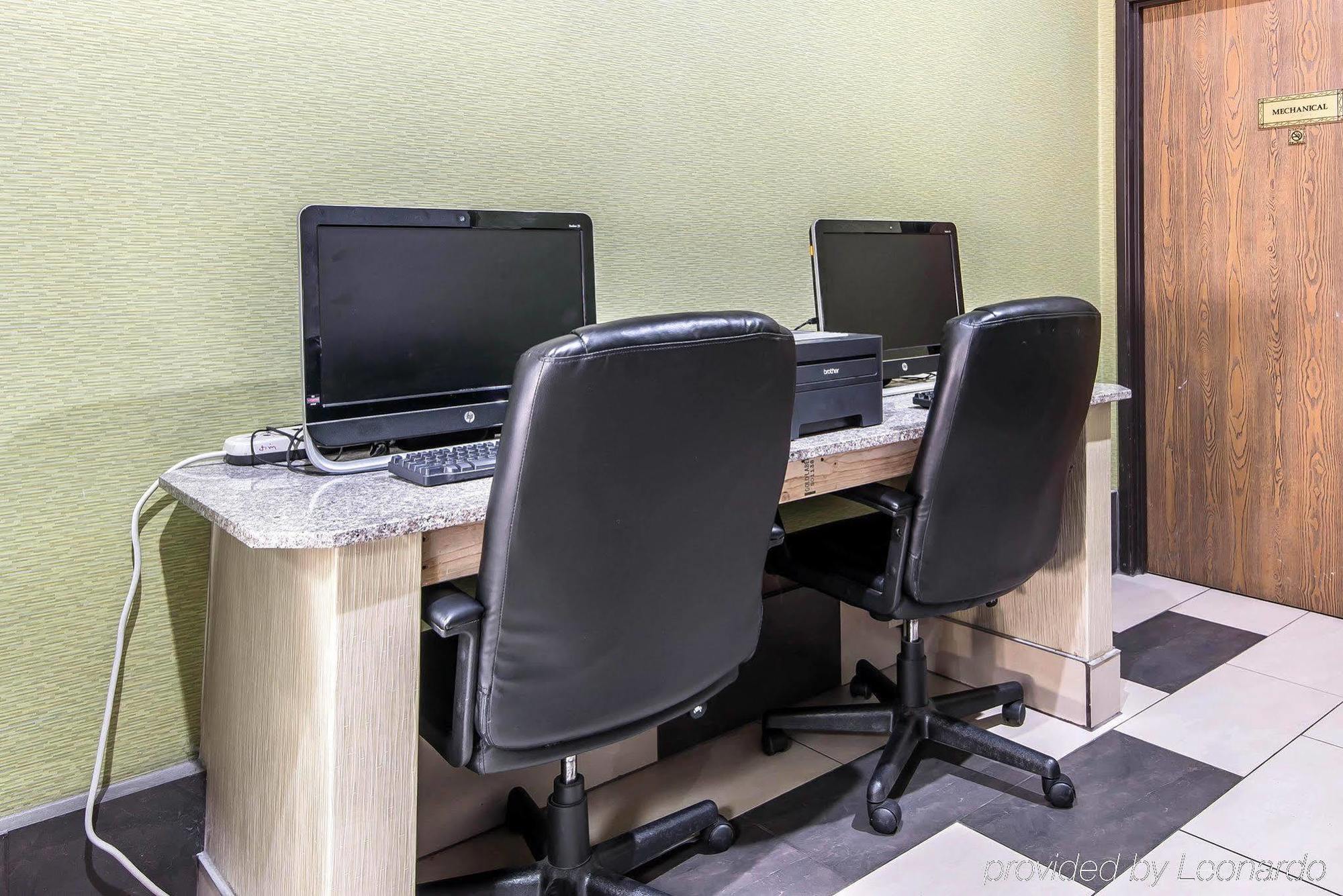 Surestay Plus Hotel By Best Western Blue Springs Buitenkant foto